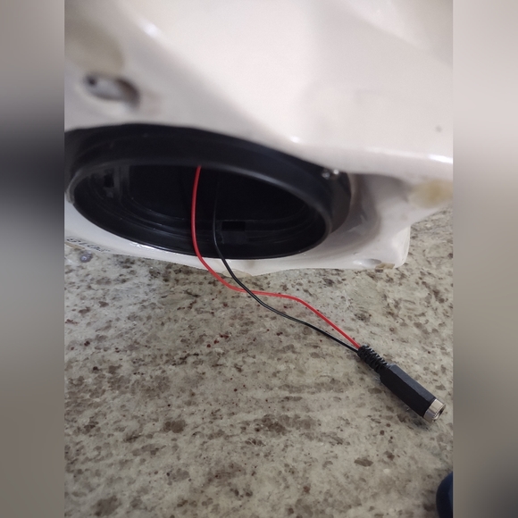 Ceramic White Christmas Tree with Power Supply - Picture 5 of 6